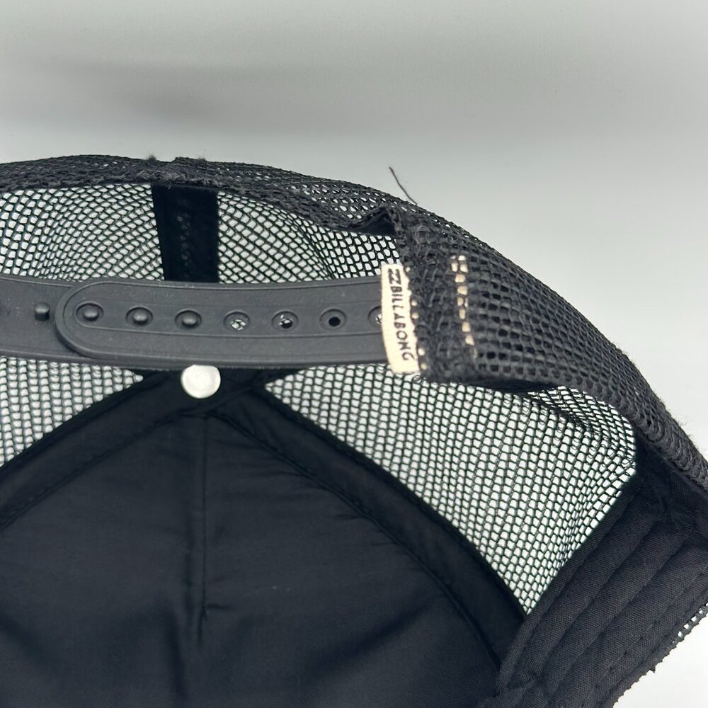 Billabong Black Trucker Hat — Palm Graphic - Picture 6 of 6
